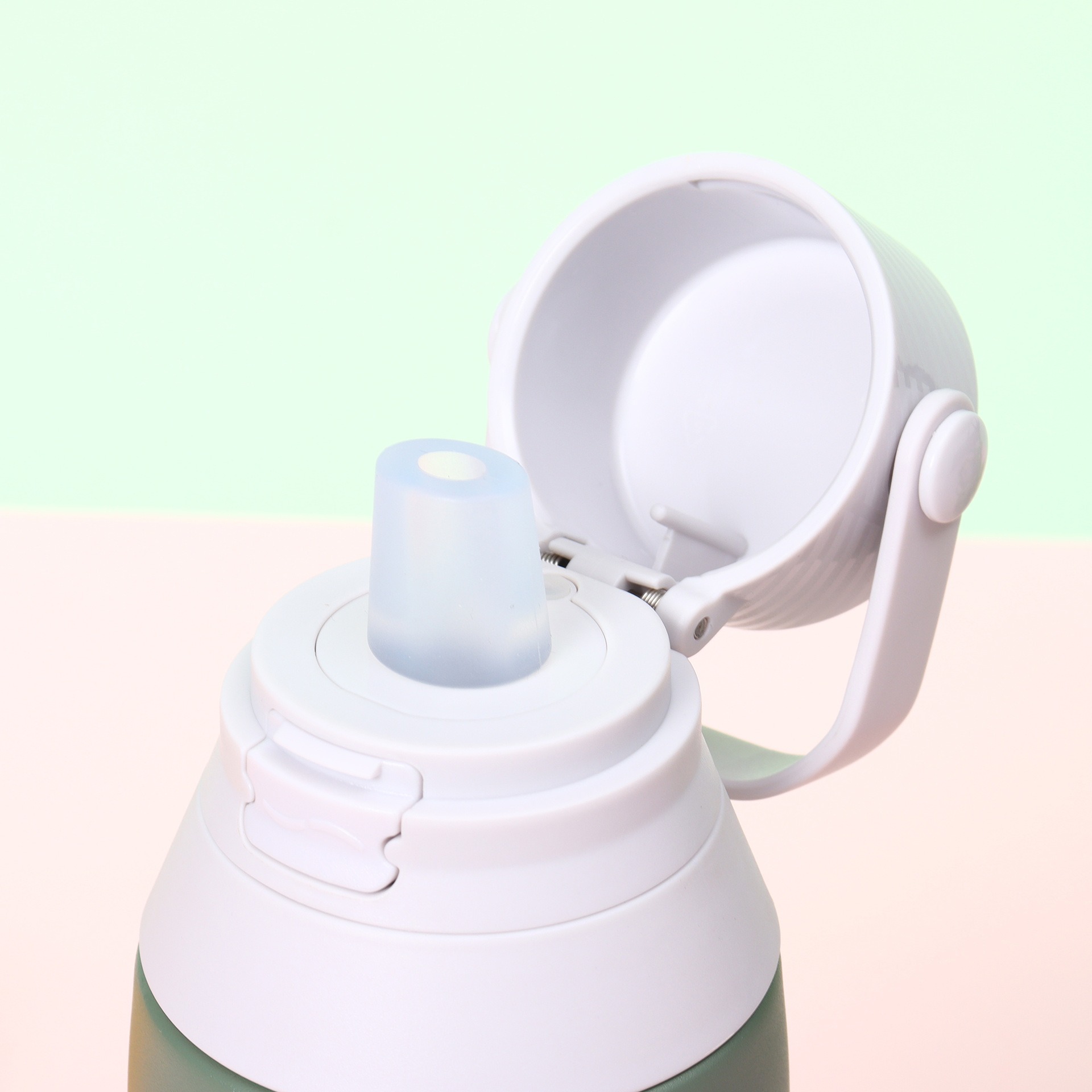 500ml Stainless Steel Insulated Water Bottle with Straw - Image 3