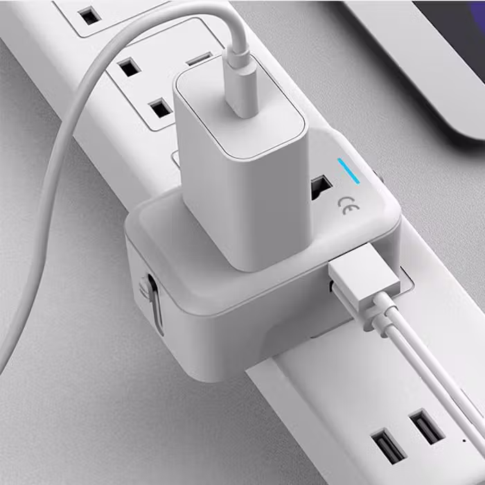 12.5W Travel Adaptor - Image 6